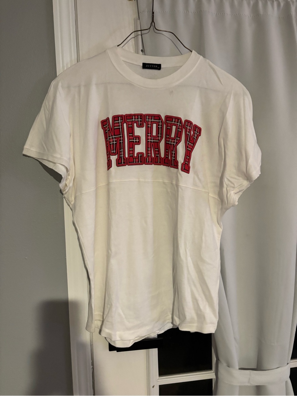 Zutter White "MERRY" Short Sleeve Tee